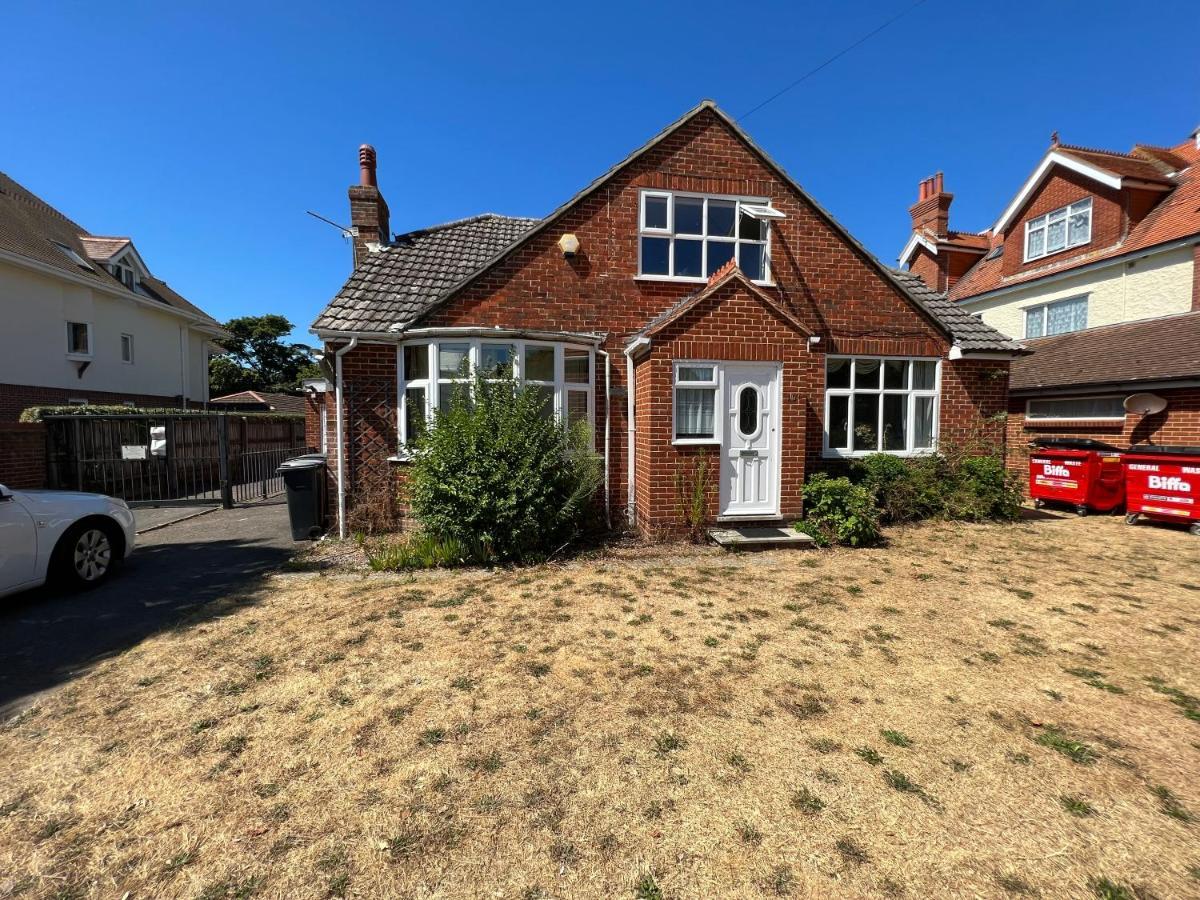 19A Stourwood Avenue Villa Bournemouth Exteriör bild