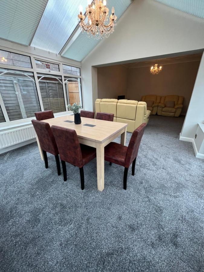 19A Stourwood Avenue Villa Bournemouth Exteriör bild